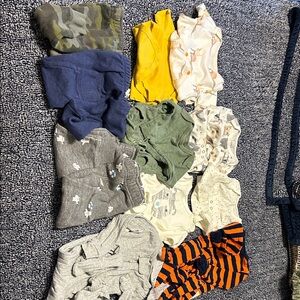 11 piece bundle of boys 12/18 mo coordinating pieces, Yellow, Green, Blue, cream